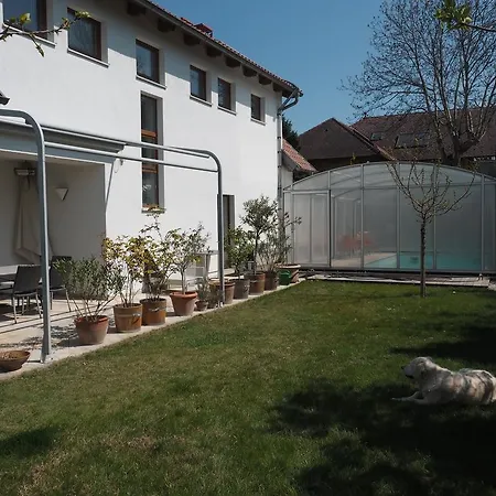 Сasa de vacaciones Schubert Haus Bisamberg